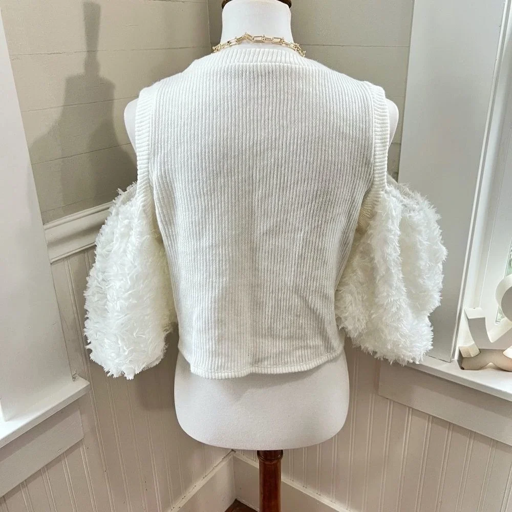 Zara Cold Shoulder Knit Top Faux Fur Statement Sleeves Cream Large